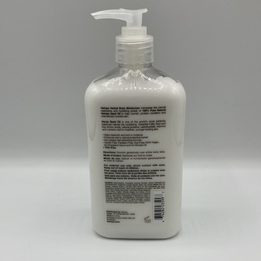 Hempz Pink Pomelo & Himalayan Sea Salt Herbal Body Moisturizer 17 fl. oz. - Picture 3 of 4